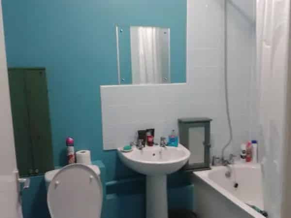 1-Bed Flat Near Shops Transport Seeking 1-2 Bed Ground Floor Council HA Property