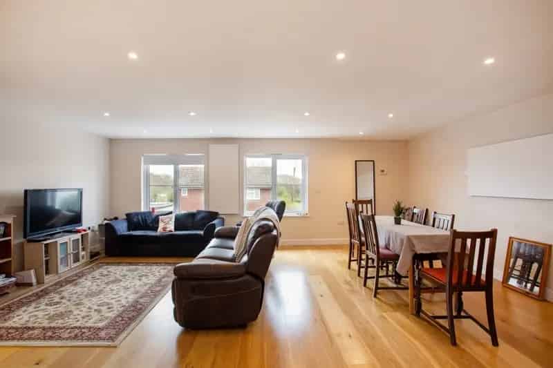 2 Bedroom Flat to Rent in Rudgwick West Sussex