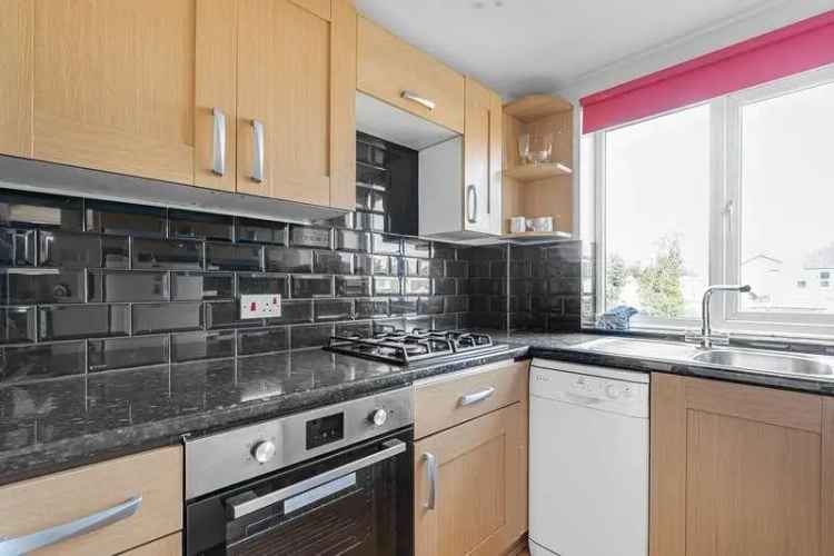 1 Bed Flat for Sale Staines Town Centre