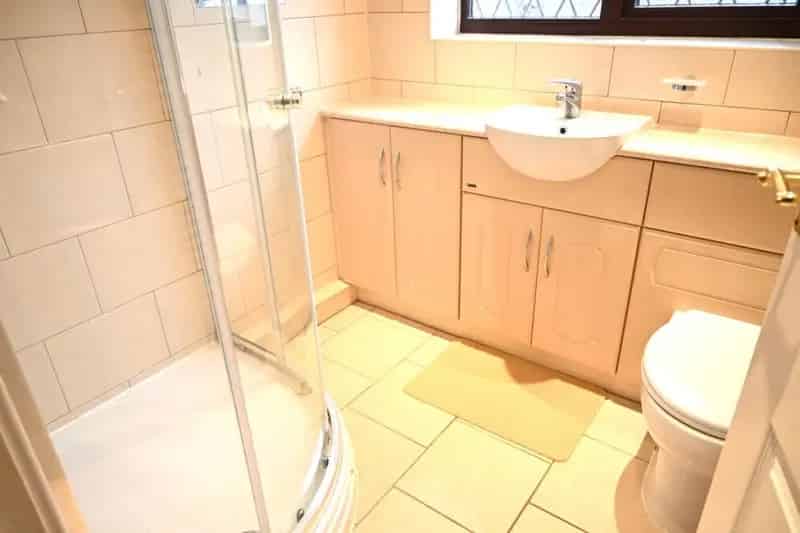 2 Bedroom Bungalow To Rent Available June 18 2025