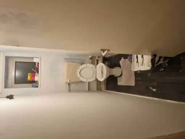 2 Bedroom Ground Floor Apartment with Balcony and Garden