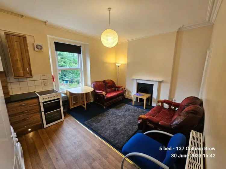 5 Bedroom Maisonette To Rent