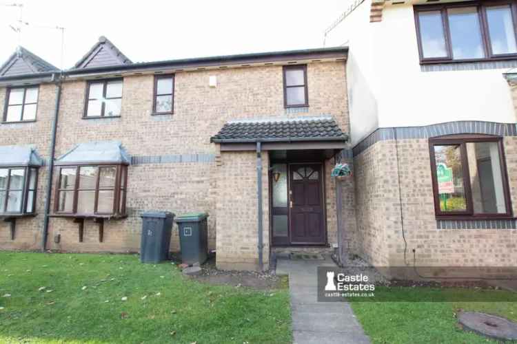 3 bedroom semi-detached house to rent