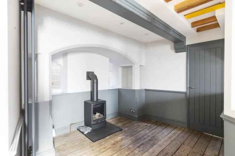 3 Bedroom Semi Detached House Victorian Style