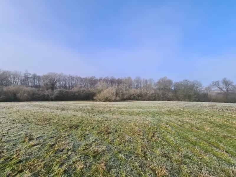 Agricultural Land Buckingham 0.24 Acres
