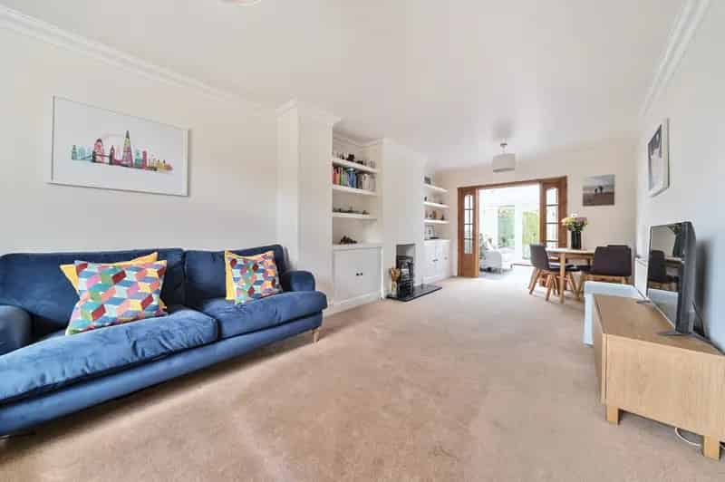 3 Bedroom House for Sale Near Horsham