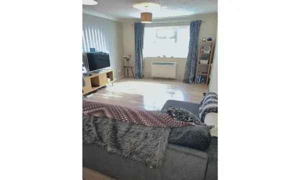 Flat For Rent in St Albans, England