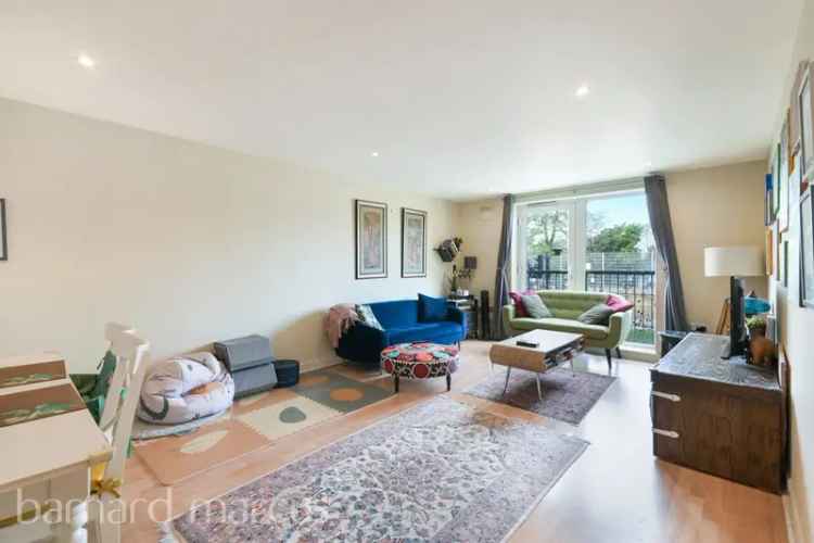 Flat For Rent , 17, Berrylands Road, London, England