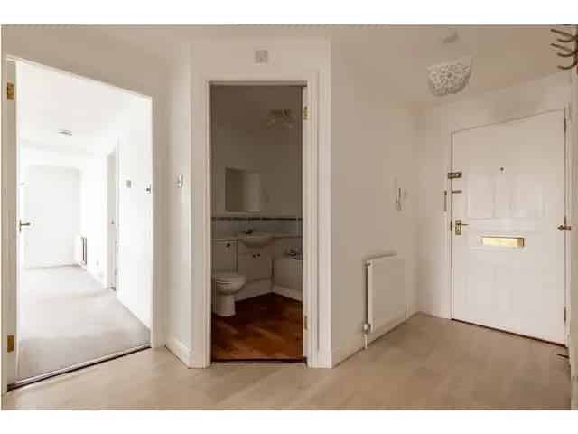 2 Bedroom Flat for Sale in Dalgety Bay