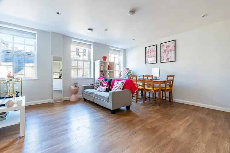 1 Bedroom Apartment for Sale