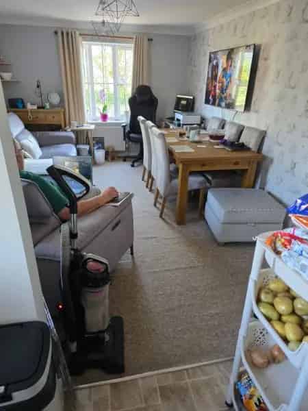 2 Bed First Floor Flat 55+ Gated Community Near Amenities