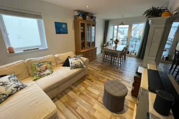 2 Bedroom Flat for Sale Portishead Bristol BS20 EWS1 Certified