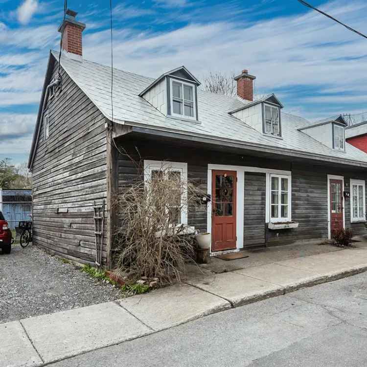 Rustic Duplex for Sale Near Lac St Louis