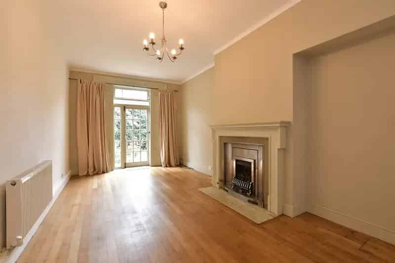 2 bedroom terraced bungalow for sale