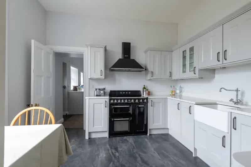Villa For Sale in Newport on Tay - Station House