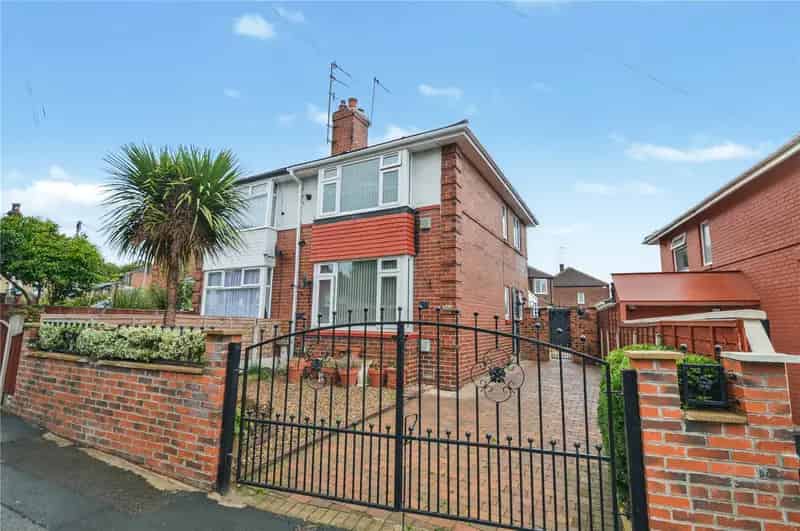 House For Sale , Leeds, England