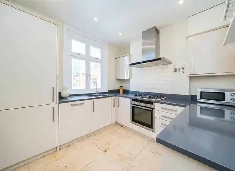 Two Bedroom Maisonette with Private Terrace