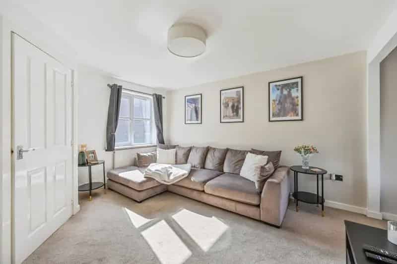 3 Bed Townhouse in Mickleover Derbyshire