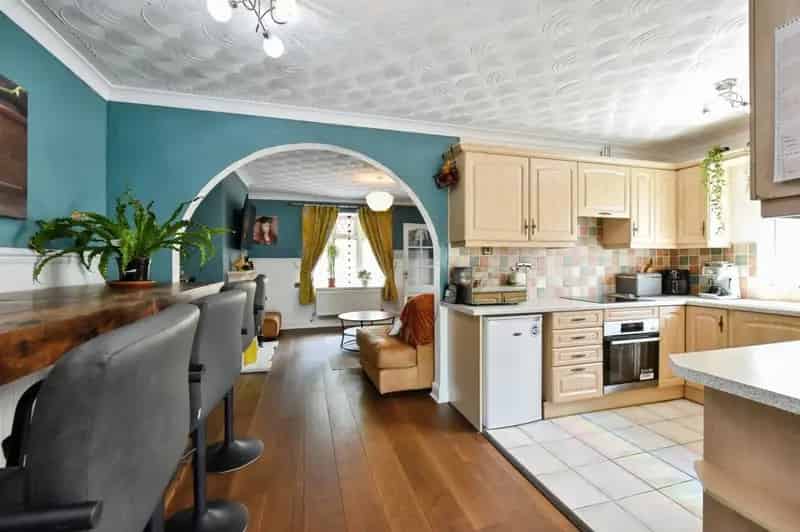 3 Bedroom End Terrace House Seven Sisters Neath