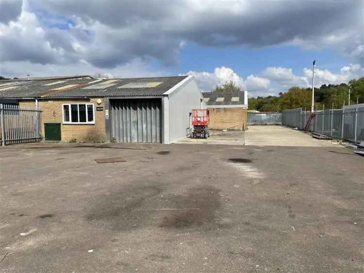 Versatile Industrial Unit with Yard - Ideal for Storage or Industrial Use