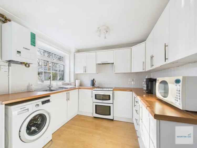 2 Bedroom Townhouse For Sale - Ideal First Time Buy or Investment
