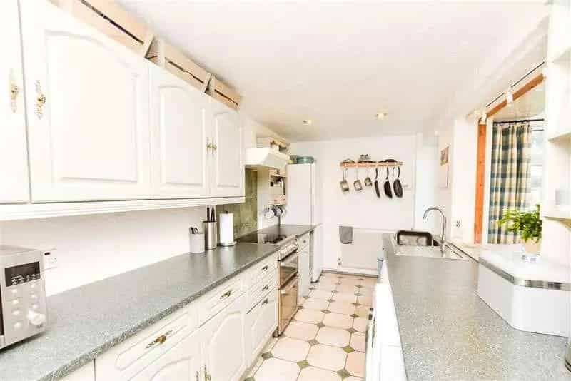 3 Bed Semi-Detached House for Sale Near Uckfield
