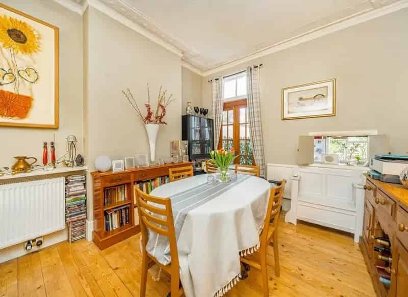 Four Bedroom Family Home in Lower West Putney