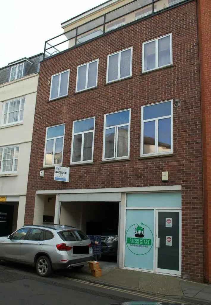 Mixed Use Investment Property High Rental Income Refurbished Flats