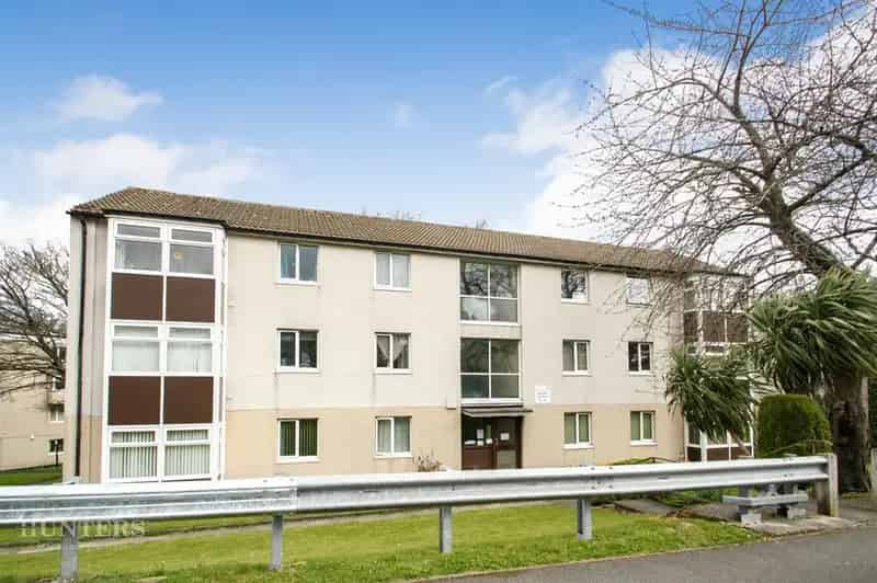 2 Bedroom Flat to Rent