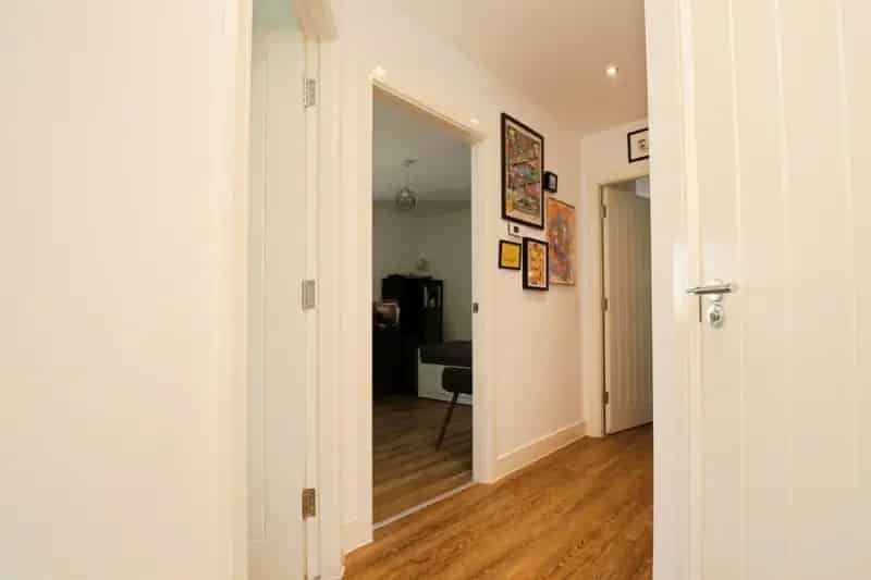 2 Bedroom Apartment Canton First Time Buy Close Amenities Parking