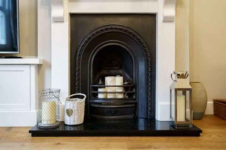 4 Bed Detached House Headington