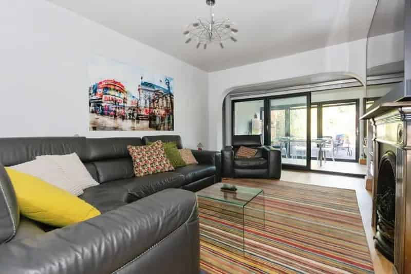 4 Bedroom House For Sale Semi Detached Extended Kitchen 5th Bedroom
