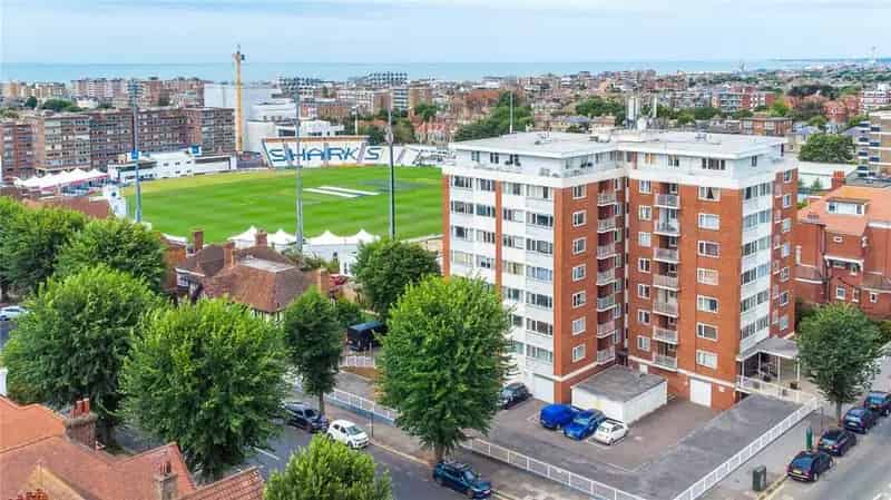 2 Bedroom Flat for Sale Brighton Hove