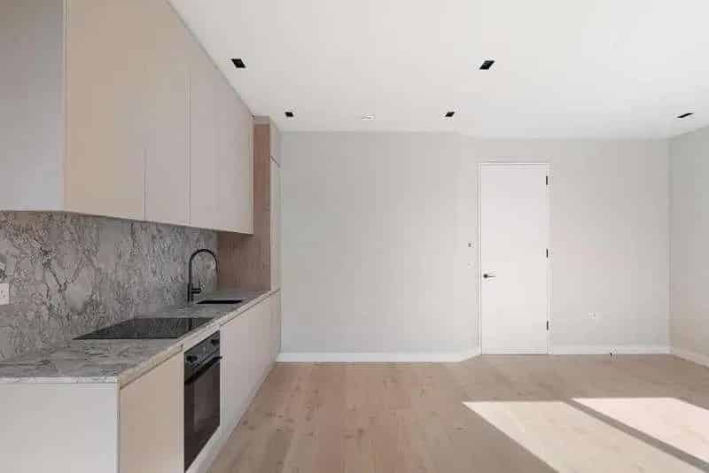 2 Bed Flat for Sale near West Ealing Station