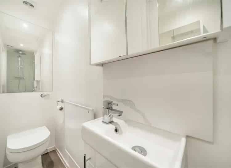 Stylish Studio Flat near Hyde Park with Porter and Communal Gardens