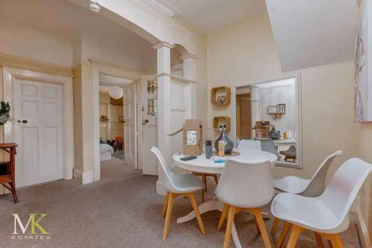 6 Bedroom Detached House For Sale Near Bournemouth