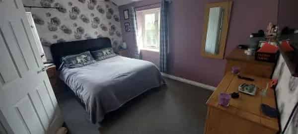 3-Bed New Build House with Garden and Parking