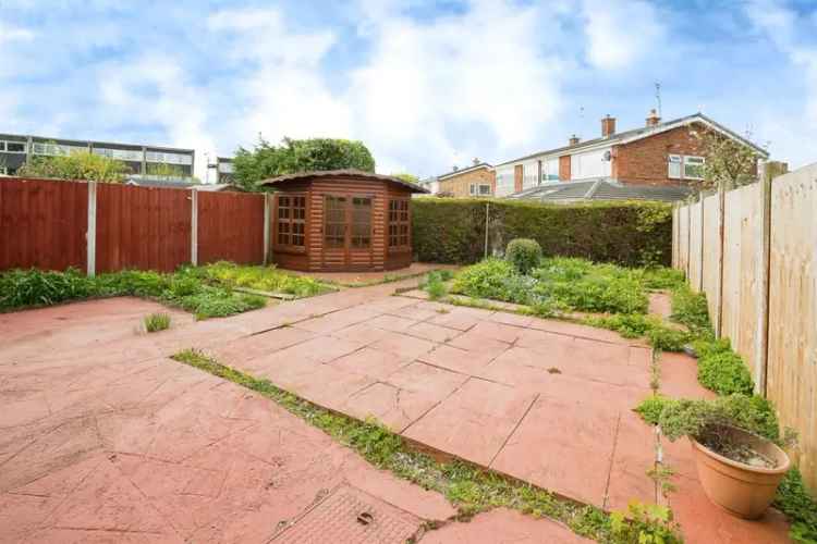Detached Bungalow with Converted Loft and Garden Upton