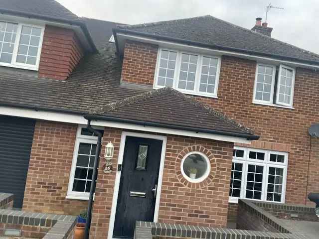 4 bedroom semi-detached house for sale