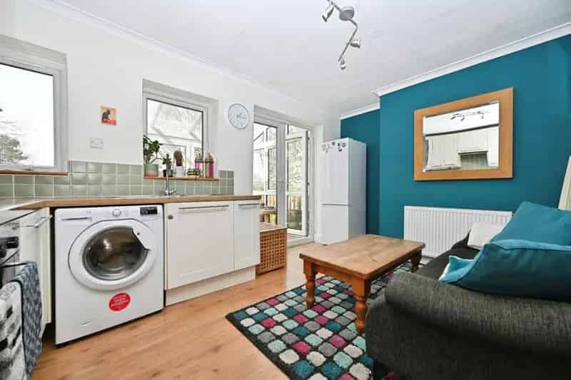 2 Bedroom House For Sale in Rawdon