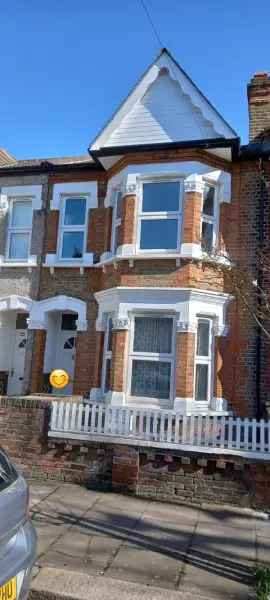 House For Rent in London, England