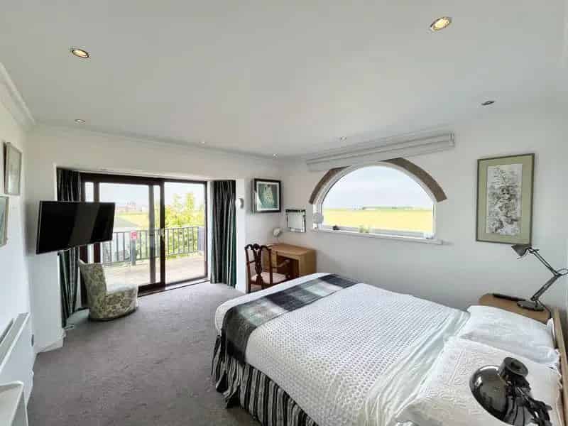 4 Bed House for Sale Stunning Sea Views Large Plot Garage