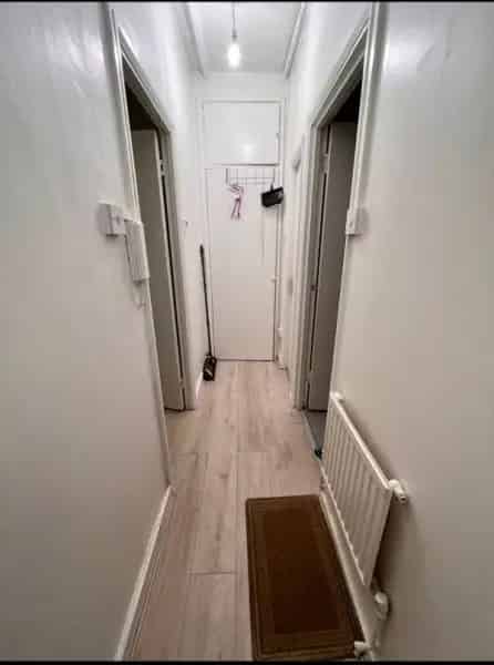 Shoreditch Studio Flat Home Swap - 1 Bedroom or Larger Studio