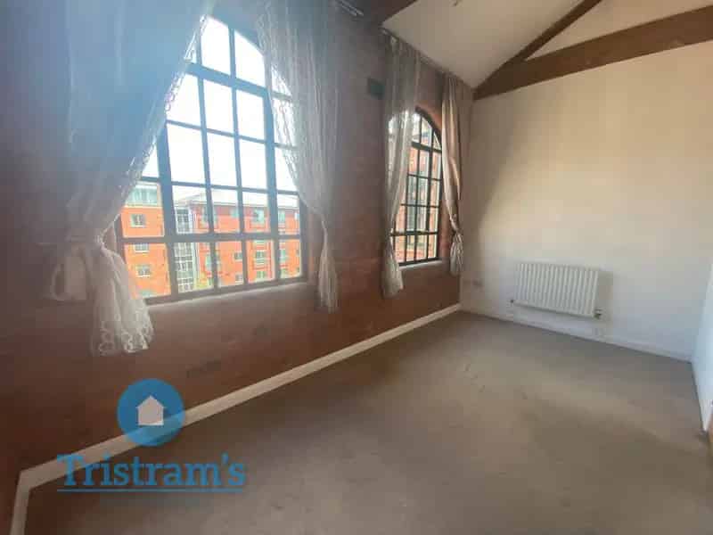2 Bedroom Apartment House to Rent