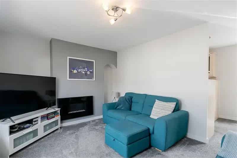 1 Bed Flat Upper Villa in South Gyle Edinburgh