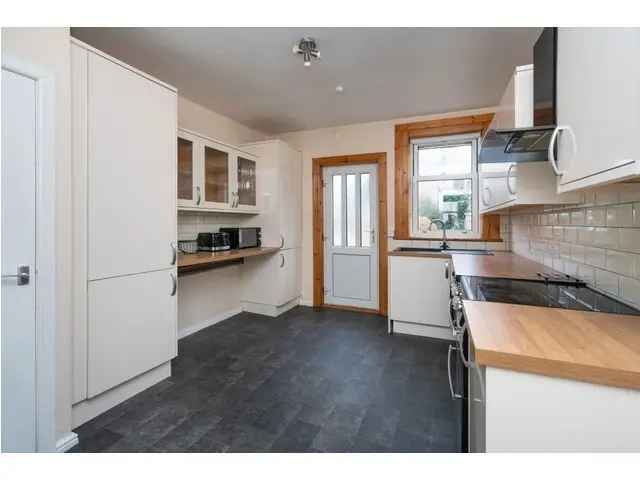 2 Bedroom Flat for Sale in Musselburgh