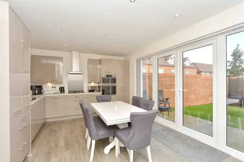 3 Bedroom Detached House for Sale - Regent Quay Estate