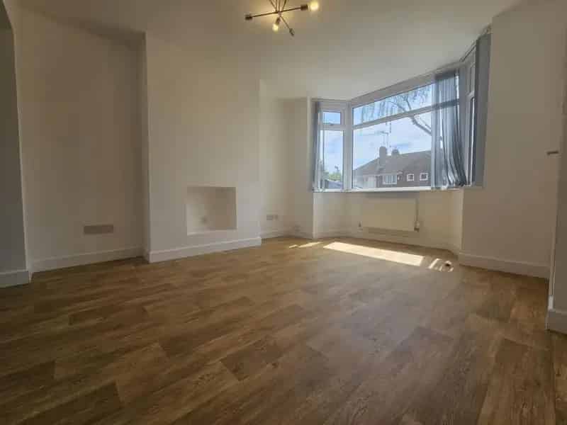3 Bedroom House To Rent