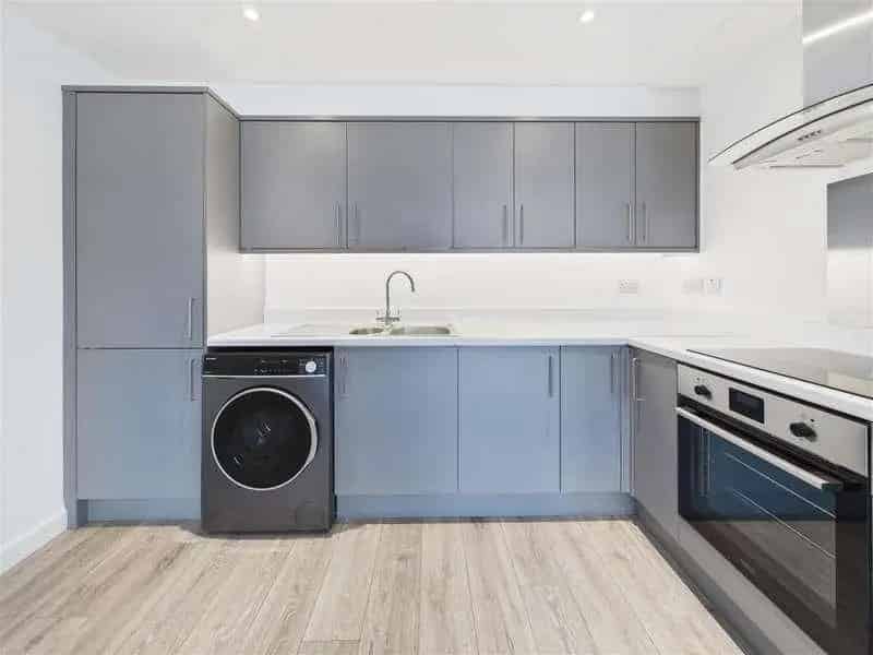 1 Bed Flat for Sale Hersham