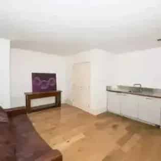 1 room flat of 40 m² in Manchester